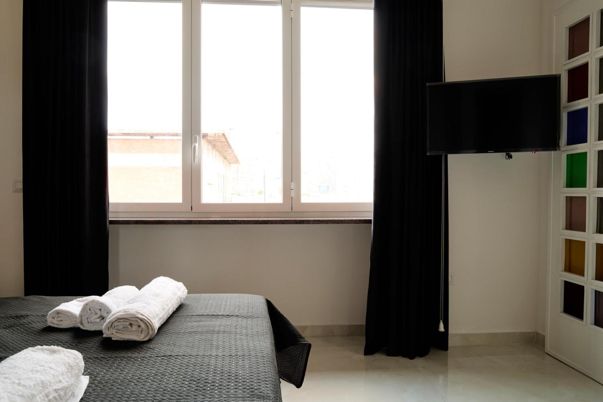 Napoli Central Lumina Suites מראה חיצוני תמונה