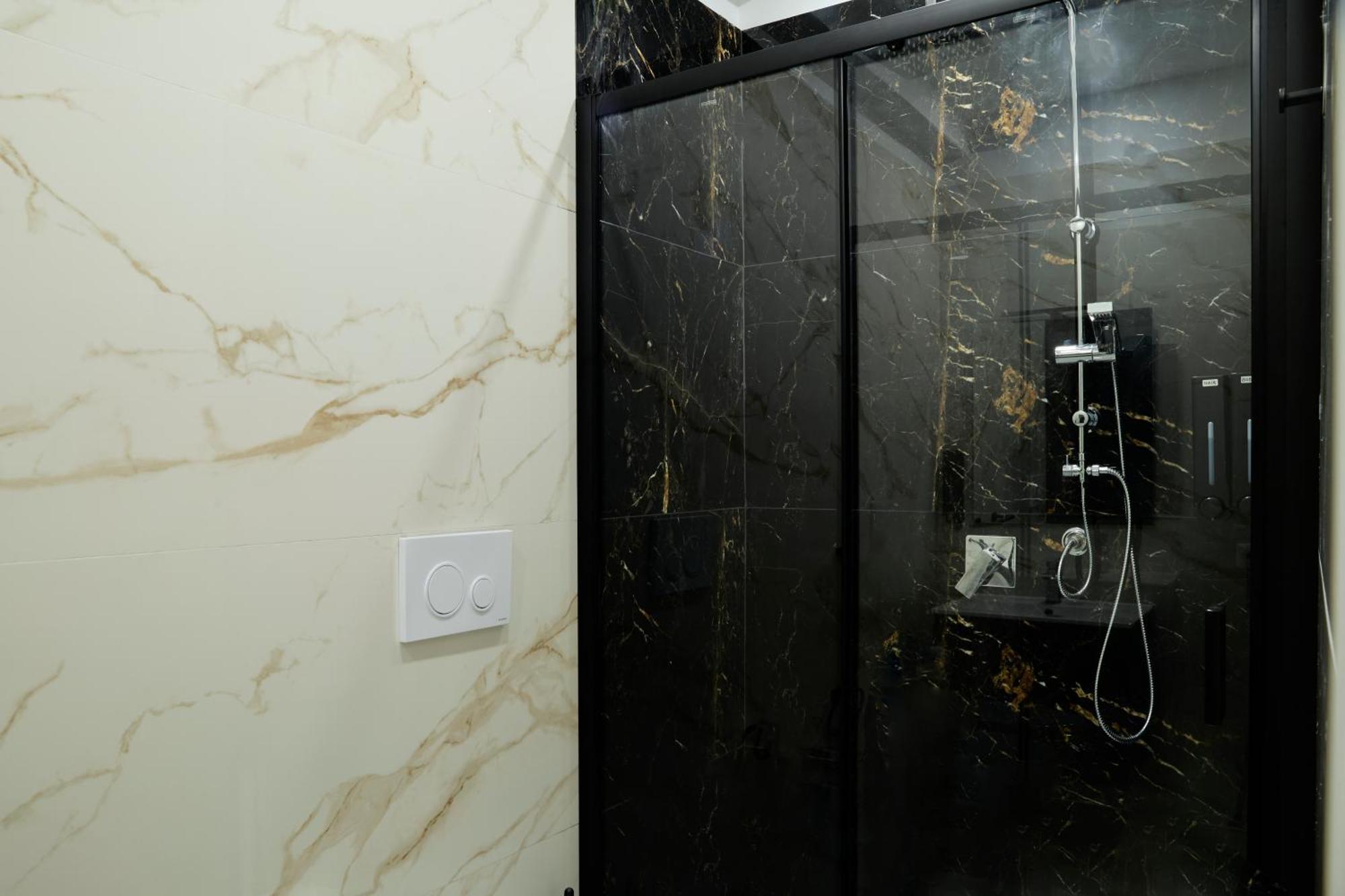 Napoli Central Lumina Suites מראה חיצוני תמונה
